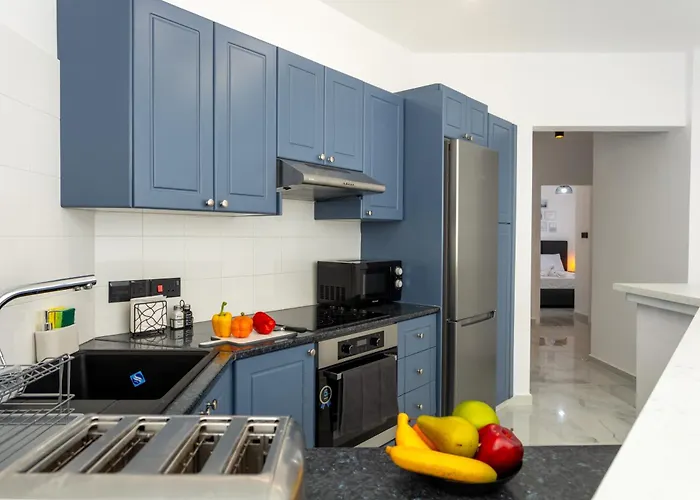 H&o Sunset Gold Paphos