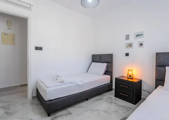 H&o Sunset Gold * Paphos