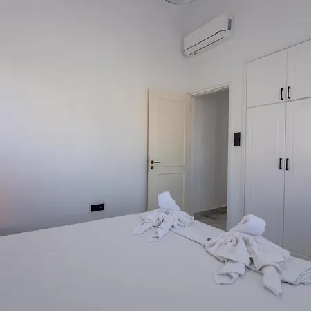 H&o Sunset Gold Apartament