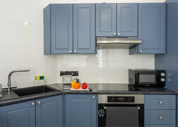 H&o Sunset Gold Paphos